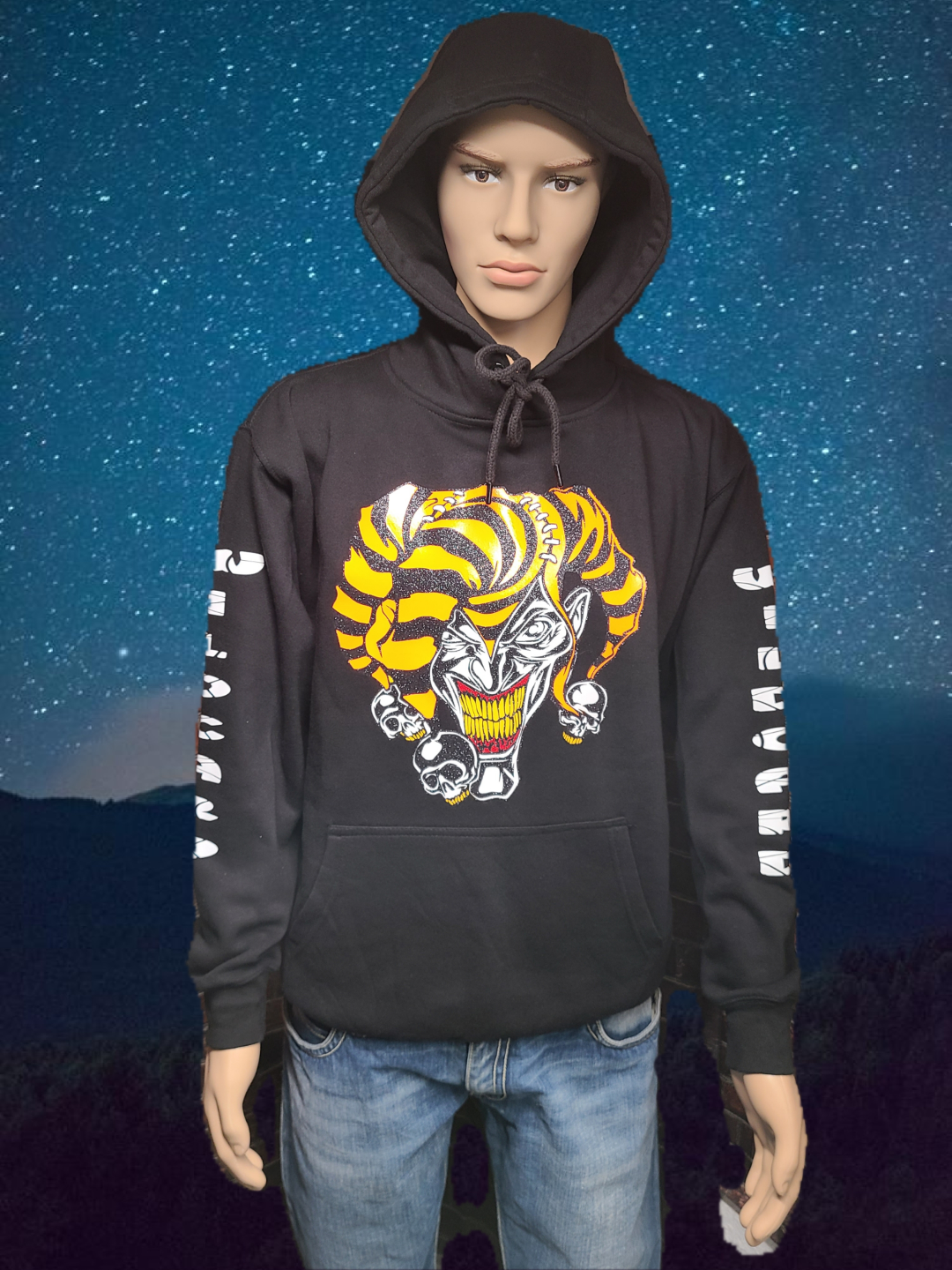 WILDCARD (graphic on hood)